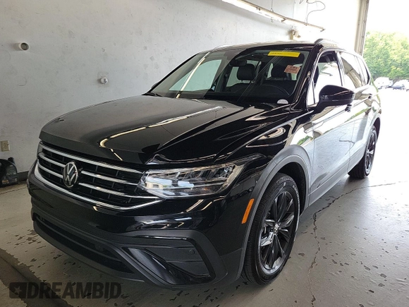2024 Volkswagen Tiguan SE с VIN 3VV3B7AX0RM097417, выставлен на аукционе IAAI как лот 42850740 с пробегом 27 759 миль миль и . История ставок и продаж доступна на DreamBid. Изображение 16.