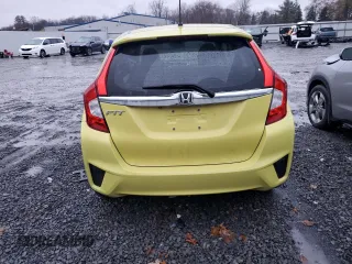 2015 Honda Fit EX with VIN 3HGGK5G80FM769753, listed as a Copart auction lot 82229354 with 101,079 mi miles and Salvage title. Bid and sale history available at DreamBid. Image 6.