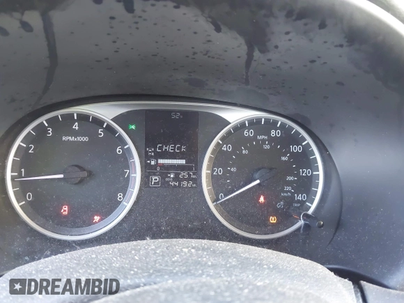 2022 Nissan Kicks S with VIN 3N1CP5BV2NL475905, listed as a IAAI auction lot 41779782 with 44,400 mi miles and . Bid and sale history available at DreamBid. Image 7.