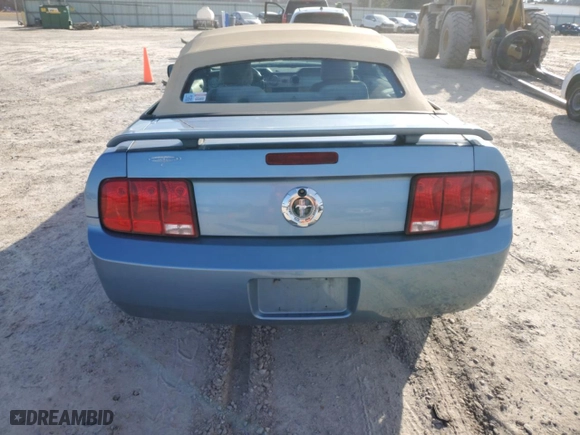2005 Ford Mustang Deluxe with VIN 1ZVFT84N455258566, listed as a Copart auction lot 86772694 with 234,212 mi miles and Salvage Title. Bid and sale history available at carsss.com. Image 6.
