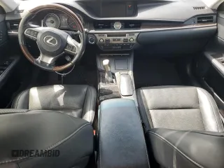 2016 Lexus ES 300h с VIN JTHBW1GG2G2116393, выставлен на аукционе Copart как лот 53343615 с пробегом 204 918 миль миль и Списание • Salvage title. История ставок и продаж доступна на DreamBid. Изображение 8.