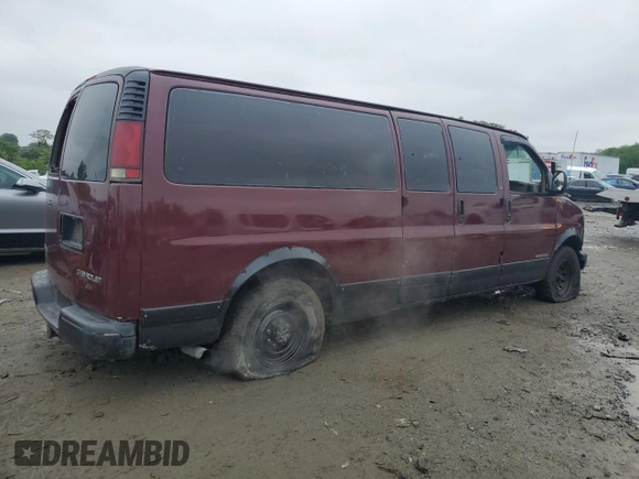 2001 Chevrolet Express z VIN 1GAHG39R511219607, wystawiony jako Copart lot #57126675 z przebiegiem 228 975 mil mil oraz Szkoda całkowita • Salvage title. Historia ofert i sprzedaży dostępna na DreamBid. Obrazek 3.