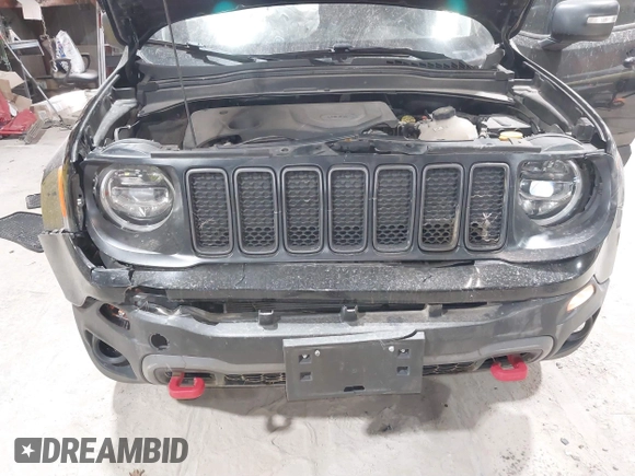 2019 Jeep Renegade Trailhawk z VIN ZACNJBC11KPJ92963, wystawiony jako IAAI lot #41811338 z przebiegiem 95 852 mil mil oraz . Historia ofert i sprzedaży dostępna na DreamBid. Obrazek 6.