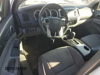 2013 Toyota Tacoma PreRunner with VIN 5TFTU4GNXDX050069, listed as a Copart auction lot 88549605 with 128,629 mi miles and Salvage Title. Bid and sale history available at carsss.com. Image 8.