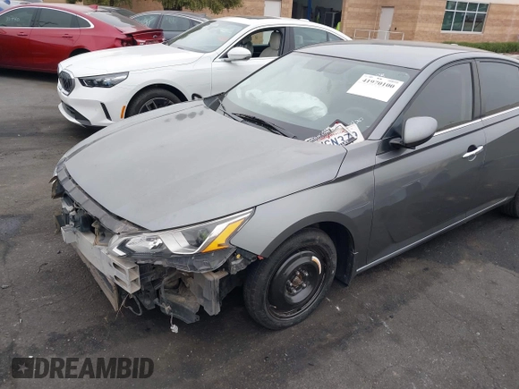 2019 Nissan Altima S with VIN 1N4BL4BV2KC136119, listed as a IAAI auction lot 41970100 with 130,908 mi miles and . Bid and sale history available at carsss.com. Image 20.