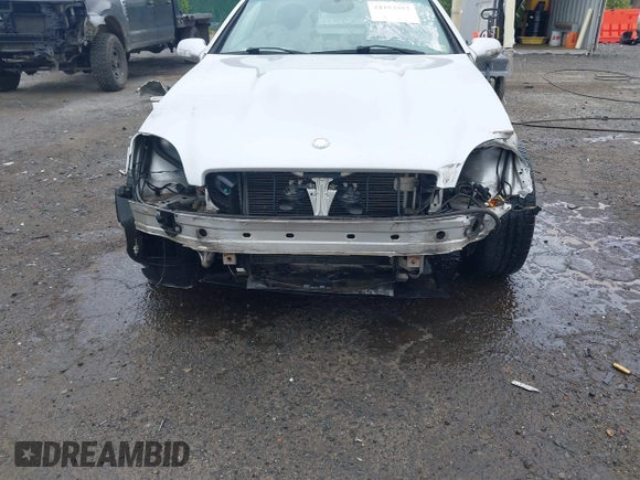 2001 Mercedes-Benz SLK 230/320 with VIN WDBKK65F61F223014, listed as a IAAI auction lot 42193397 with 291,610 mi miles and . Bid and sale history available at DreamBid. Image 6.