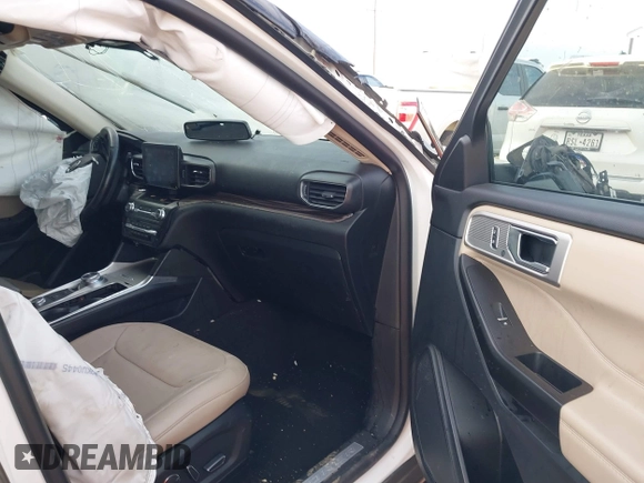 2020 Ford Explorer Limited with VIN 1FMSK8FH2LGC09536, listed as a IAAI auction lot 41147488 with 39,206 mi miles. Bid and sale history available at carsss.com. Image 5.