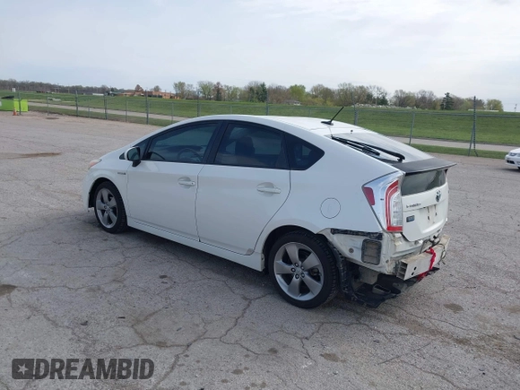 2013 Toyota Prius One z VIN JTDKN3DU1D5611897, wystawiony jako IAAI lot #42028788 z przebiegiem 144 522 mil mil oraz . Historia ofert i sprzedaży dostępna na DreamBid. Obrazek 3.