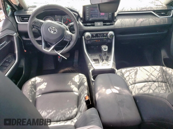 2021 Toyota RAV4 XLE Premium with VIN 2T3C1RFV5MC149234, listed as a Copart auction lot 58960675 with 63,920 mi miles and Salvage title. Bid and sale history available at DreamBid. Image 8.
