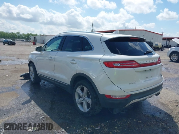 2015 Lincoln MKC with VIN 5LMCJ1A96FUJ44904, listed as a IAAI auction lot 42124974 with 66,044 mi miles and . Bid and sale history available at DreamBid. Image 3.
