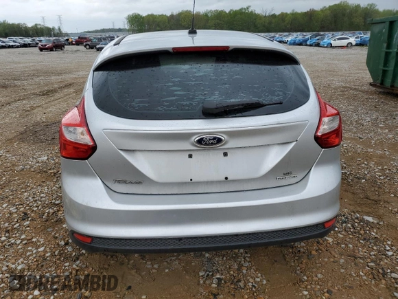 2012 Ford Focus SE z VIN 1FAHP3K26CL422264, wystawiony jako Copart lot #50735395 z przebiegiem 175 827 mil mil oraz Szkoda całkowita • Salvage title. Historia ofert i sprzedaży dostępna na DreamBid. Obrazek 6.