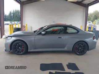 2024 BMW M2 z VIN 3MF13DM08R8E83248, wystawiony jako IAAI lot #42272913 z przebiegiem 4 647 mil mil oraz . Historia ofert i sprzedaży dostępna na DreamBid. Obrazek 14.