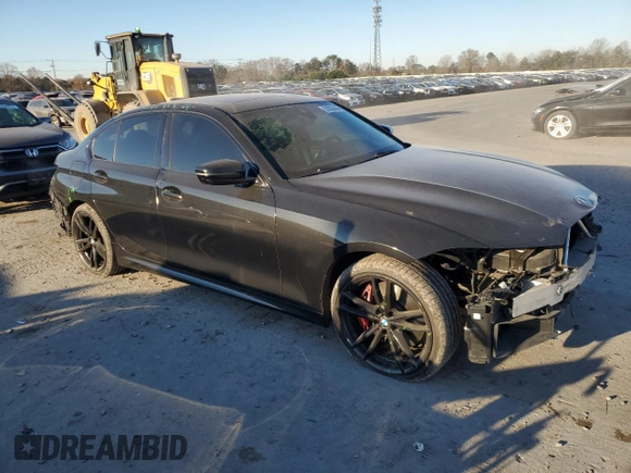 2022 BMW 3 Series M340i xDrive with VIN 3MW5U9J01N8C59541, listed as a Copart auction lot 83039444 with 44,185 mi miles and Salvage Title. Bid and sale history available at carsss.com. Image 4.