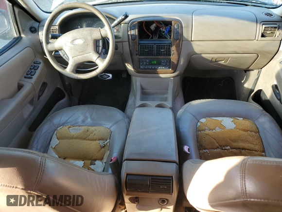 2003 Ford Explorer Eddie Bauer z VIN 1FMZU64K73UA52146, wystawiony jako Copart lot #77900854 z przebiegiem 267 760 mil mil oraz Szkoda całkowita • Salvage title. Historia ofert i sprzedaży dostępna na DreamBid. Obrazek 8.