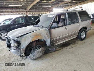 1995 Ford Explorer Eddie Bauer z VIN 1FMDU34X9SZB68776, wystawiony jako Copart lot #42584795 z przebiegiem Nie podano mil oraz Szkoda całkowita • Salvage title. Historia ofert i sprzedaży dostępna na DreamBid. Obrazek 1.