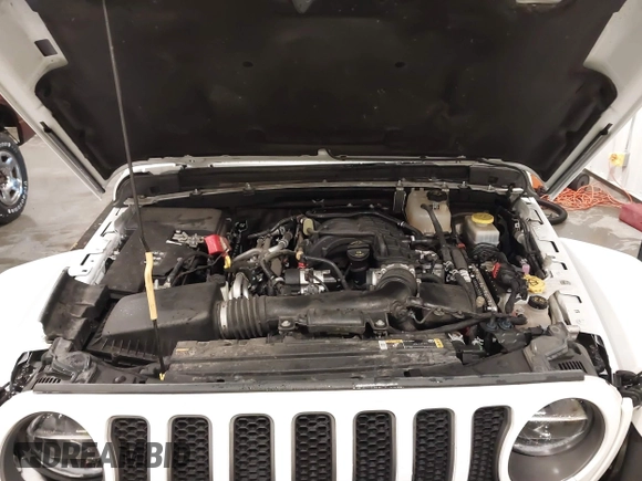 2022 Jeep Wrangler Unlimited Rubicon z VIN 1C4HJXFG7NW106446, wystawiony jako IAAI lot #41405202 z przebiegiem 39 755 mil mil oraz . Historia ofert i sprzedaży dostępna na DreamBid. Obrazek 10.