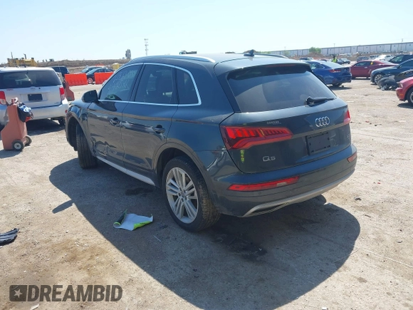 2018 Audi Q5 Premium Plus z VIN WA1BNAFY8J2105219, wystawiony jako IAAI lot #41991915 z przebiegiem 80 732 mil mil oraz . Historia ofert i sprzedaży dostępna na DreamBid. Obrazek 3.