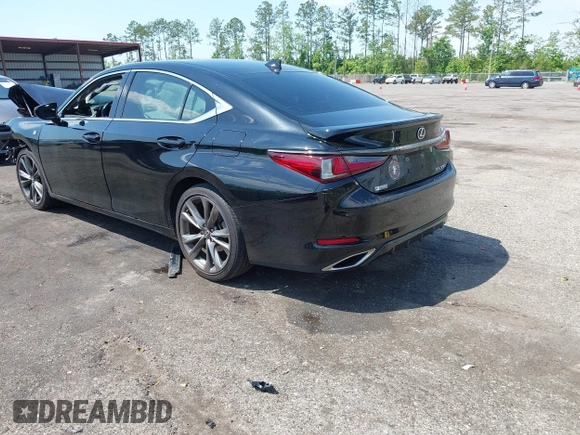 2021 Lexus ES with VIN 58AGZ1B10MU086770, listed as a IAAI auction lot 42022988 with 57,958 mi miles. Bid and sale history available at carsss.com. Image 3.