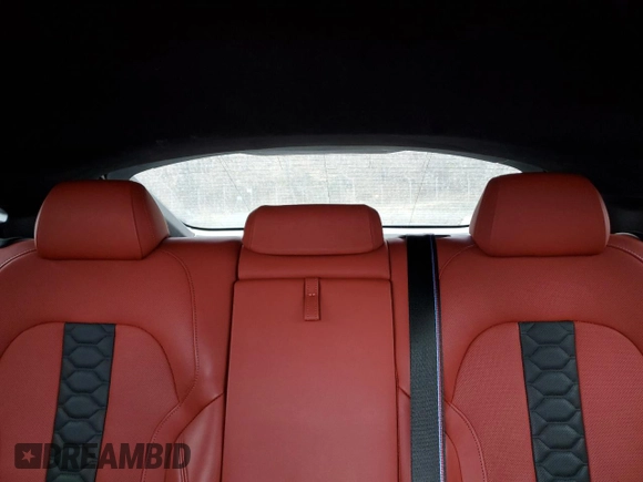 2022 BMW X6 M with VIN 5YMCY0C09N9J70336, listed as a Copart auction lot 52682365 with 0 mi miles and Salvage Title. Bid and sale history available at carsss.com. Image 10.
