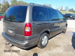 2004 Chevrolet Venture LS with VIN 1GNDX03E84D144373, listed as a IAAI auction lot 41858475 with 164,781 mi miles. Bid and sale history available at carsss.com. Image 4.