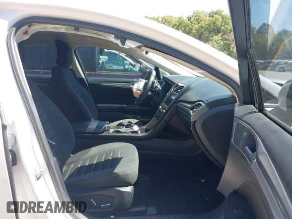 2018 Ford Fusion SE with VIN 3FA6P0H71JR115009, listed as a IAAI auction lot 40270894 with 54,508 mi miles. Bid and sale history available at carsss.com. Image 5.