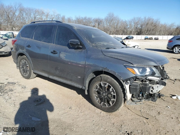 2020 Nissan Pathfinder SL with VIN 5N1DR2CM3LC647573, listed as a Copart auction lot 46622045 with 61,740 mi miles and Salvage Title. Bid and sale history available at carsss.com. Image 4.