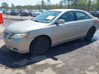2009 Toyota Camry z VIN 4T1BE46K39U888092, wystawiony jako IAAI lot #41981086 z przebiegiem 248 263 mil mil oraz . Historia ofert i sprzedaży dostępna na DreamBid. Obrazek 6.