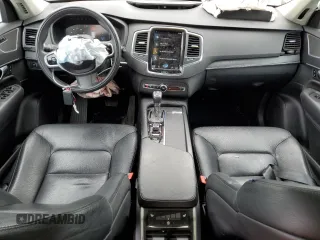 2020 Volvo XC90 Momentum with VIN YV4A22PK9L1557549, listed as a Copart auction lot 62224375 with 75,887 mi miles and Salvage title. Bid and sale history available at DreamBid. Image 8.
