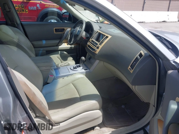 2004 Infiniti FX with VIN JNRAS08U24X108140, listed as a IAAI auction lot 42015238 with 207,664 mi miles and . Bid and sale history available at DreamBid. Image 5.