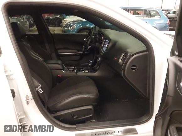 2021 Dodge Charger Scat Pack with VIN 2C3CDXGJ6MH563553, listed as a IAAI auction lot 41745898 with 39,844 mi miles and . Bid and sale history available at DreamBid. Image 5.