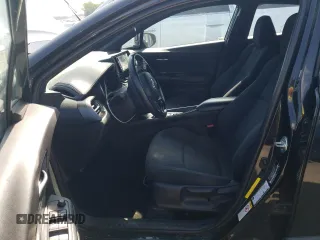 2018 Toyota C-HR XLE with VIN NMTKHMBX1JR013923, listed as a Copart auction lot 56601013 with 119,936 mi miles and Salvage Title. Bid and sale history available at DreamBid. Image 7.
