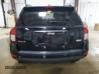 2016 Jeep Compass Latitude with VIN 1C4NJDEB2GD573909, listed as a Copart auction lot 62168225 with 70,944 mi miles and Salvage title. Bid and sale history available at DreamBid. Image 6.