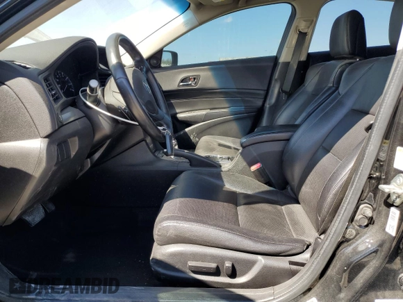 2015 Acura ILX z VIN 19VDE1F39FE003482, wystawiony jako Copart lot #53515065 z przebiegiem 167 253 mil mil oraz Szkoda całkowita • Salvage title. Historia ofert i sprzedaży dostępna na DreamBid. Obrazek 7.