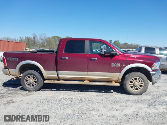 2017 Ram 2500 Laramie z VIN 3C6UR5FL6HG693953, wystawiony jako IAAI lot #41849571 z przebiegiem 99 754 mil mil oraz . Historia ofert i sprzedaży dostępna na DreamBid. Obrazek 13.