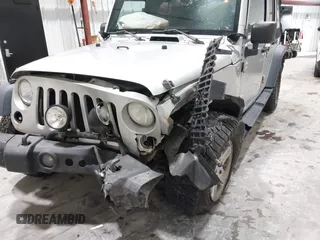2008 Jeep Wrangler Unlimited X with VIN 1J4GA391X8L647311, listed as a IAAI auction lot 41499620 with 140,601 mi miles and . Bid and sale history available at carsss.com. Image 6.