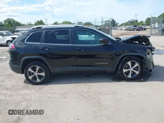 2019 Jeep Cherokee Limited with VIN 1C4PJLDB2KD387798, listed as a IAAI auction lot 39462992 with 20,173 mi miles and . Bid and sale history available at DreamBid. Image 13.