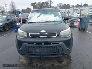 2014 Kia Soul with VIN KNDJN2A27E7057893, listed as a IAAI auction lot 41620012 with 154,623 mi miles. Bid and sale history available at carsss.com. Image 12.