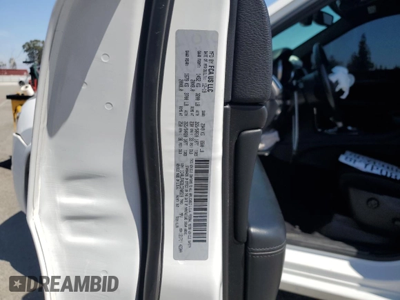 2020 Jeep Grand Cherokee Altitude z VIN 1C4RJFAG3LC240519, wystawiony jako Copart lot #53997665 z przebiegiem 63 411 mil mil oraz Szkoda całkowita • Salvage title. Historia ofert i sprzedaży dostępna na DreamBid. Obrazek 13.