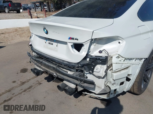 2016 BMW M4 with VIN WBS3R9C54GK336577, listed as a IAAI auction lot 42475006 with 141,289 mi miles and . Bid and sale history available at DreamBid. Image 20.