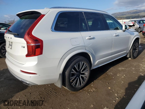 2020 Volvo XC90 Momentum with VIN YV4102PK7L1532199, listed as a Copart auction lot 45492805 with 47,553 mi miles and Salvage Title. Bid and sale history available at carsss.com. Image 3.