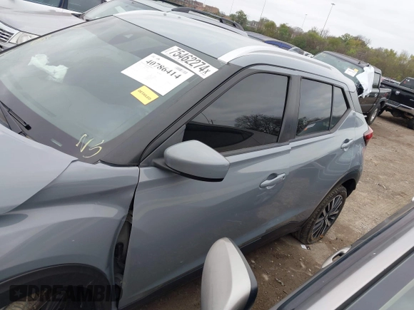2021 Nissan Kicks SV with VIN 3N1CP5CV9ML473162, listed as a IAAI auction lot 40786414 with 100,107 mi miles. Bid and sale history available at carsss.com. Image 14.