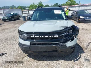 2022 Ford Bronco Sport Outer Banks with VIN 3FMCR9C61NRD43751, listed as a IAAI auction lot 42333996 with 40,993 mi miles and . Bid and sale history available at DreamBid. Image 12.