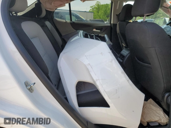 2020 Chevrolet Equinox LT z VIN 3GNAXVEX9LS591386, wystawiony jako Copart lot #53841465 z przebiegiem 59 265 mil mil oraz Szkoda całkowita • Salvage title. Historia ofert i sprzedaży dostępna na DreamBid. Obrazek 11.