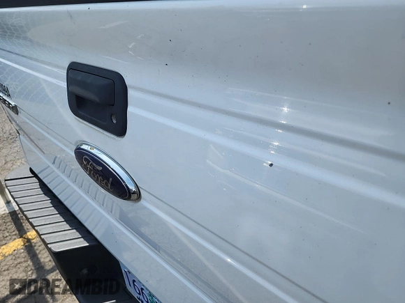 2013 Ford F-150 XL с VIN 1FTEX1EM1DFB03837, выставлен на аукционе IAAI как лот 42654794 с пробегом 182 687 миль миль и . История ставок и продаж доступна на DreamBid. Изображение 29.