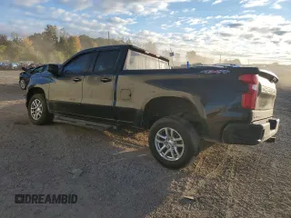 2021 Chevrolet Silverado 1500 RST with VIN 1GCRYEEK3MZ121582, listed as a Copart auction lot 74983994 with 47,459 mi miles and Non Repairable. Bid and sale history available at DreamBid. Image 2.