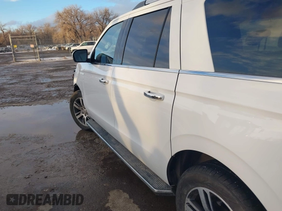 2023 Ford Expedition Max Limited с VIN 1FMJK1K83PEA50648, выставлен на аукционе IAAI как лот 41396774 с пробегом 50 737 миль миль и . История ставок и продаж доступна на DreamBid. Изображение 21.