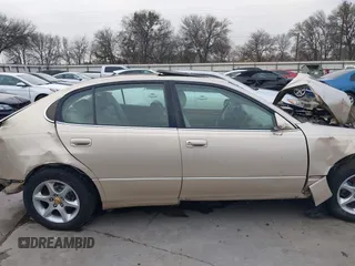 2005 Lexus GS 300 with VIN JT8BD69S650206725, listed as a IAAI auction lot 41612378 with 127,287 mi miles. Bid and sale history available at carsss.com. Image 13.