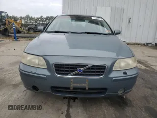 2005 Volvo S60 with VIN YV1RH592552437256, listed as a Copart auction lot 71133844 with 182,321 mi miles and Clean Title. Bid and sale history available at carsss.com. Image 5.