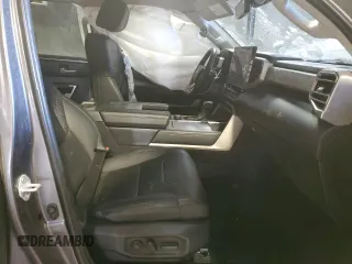 2023 Toyota Sequoia SR5 with VIN 7SVAAABAXPX003220, listed as a Copart auction lot 88798445 with 47,637 mi miles and Salvage Title. Bid and sale history available at carsss.com. Image 7.