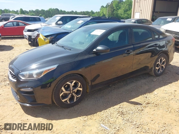 2020 Kia Forte LXS z VIN 3KPF24AD7LE226335, wystawiony jako IAAI lot #42172337 z przebiegiem 101 079 mil mil oraz . Historia ofert i sprzedaży dostępna na DreamBid. Obrazek 2.